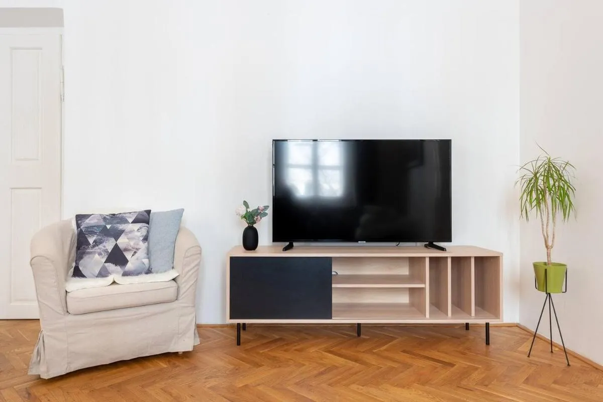 Image 4 of Old Town 2 BDR apartment, free coffee