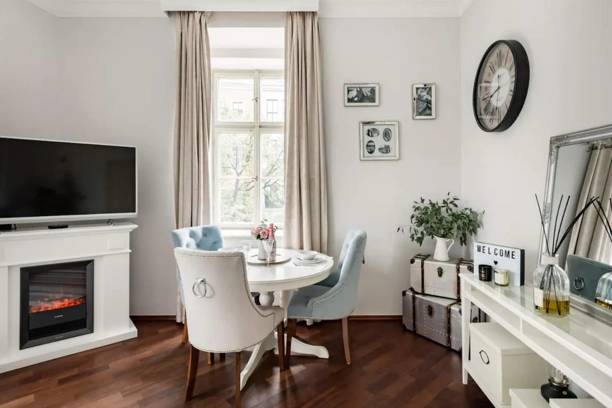 Image 2 of Old Town Square Apartment