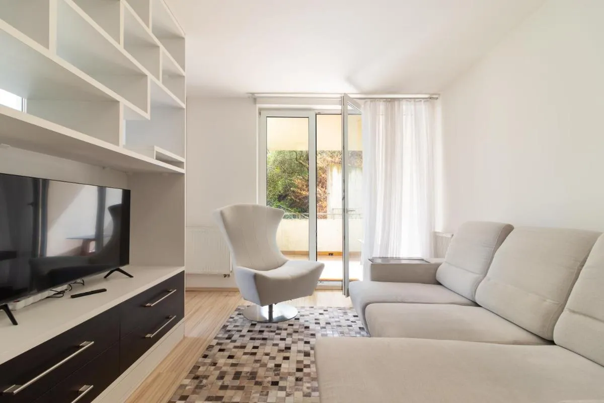 Image 4 of Peace and Comfort Near Center with Balcony, 500MB WIFI