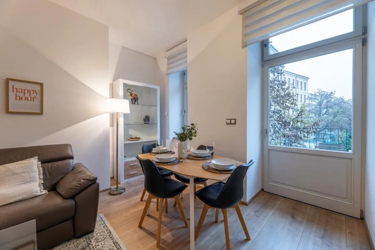 Image 4 of Peaceful & Cozy Living in Vyšehrad with a Balcony