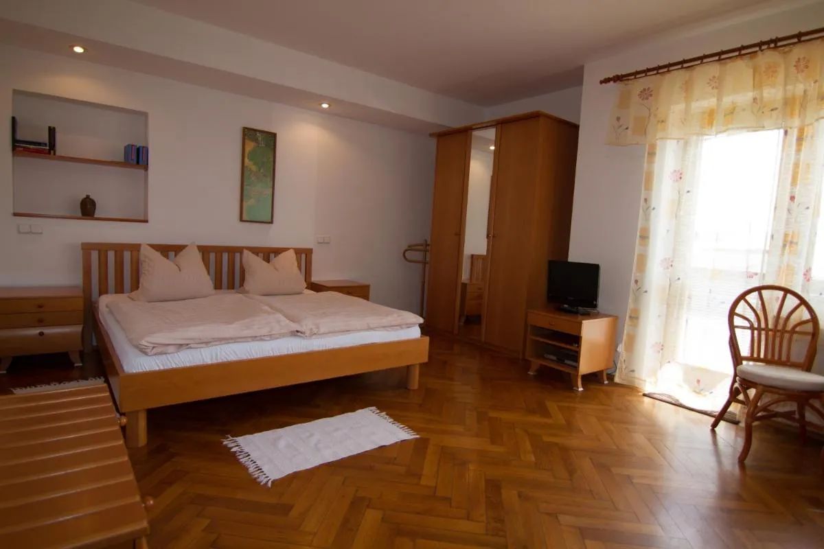 Image 6 of Pension Apartment Granit