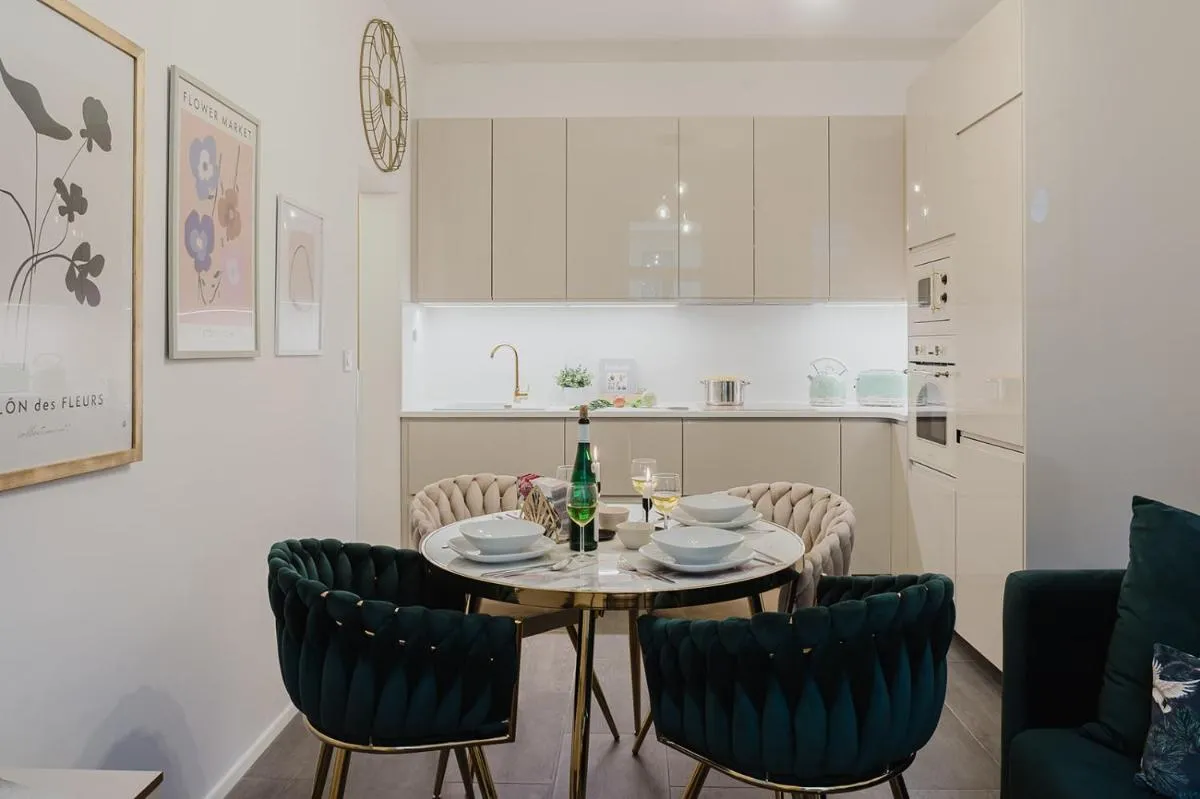 Image 5 of Prague Days – 1BDR Apt – 2TVs – Netflix