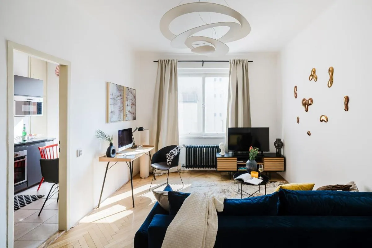 Image 3 of Prague Days – 1BDR – Workspace – Netflix – New Town