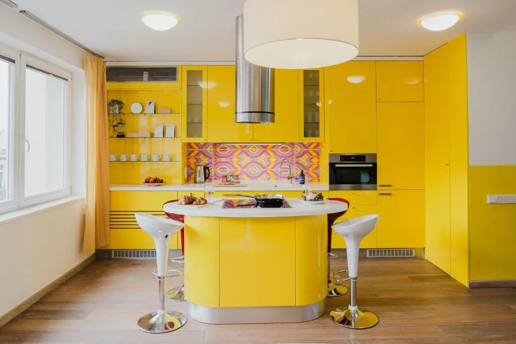 Image of Prague Days – 3BDR Attic Loft-style Apt – Fireplace – City Center