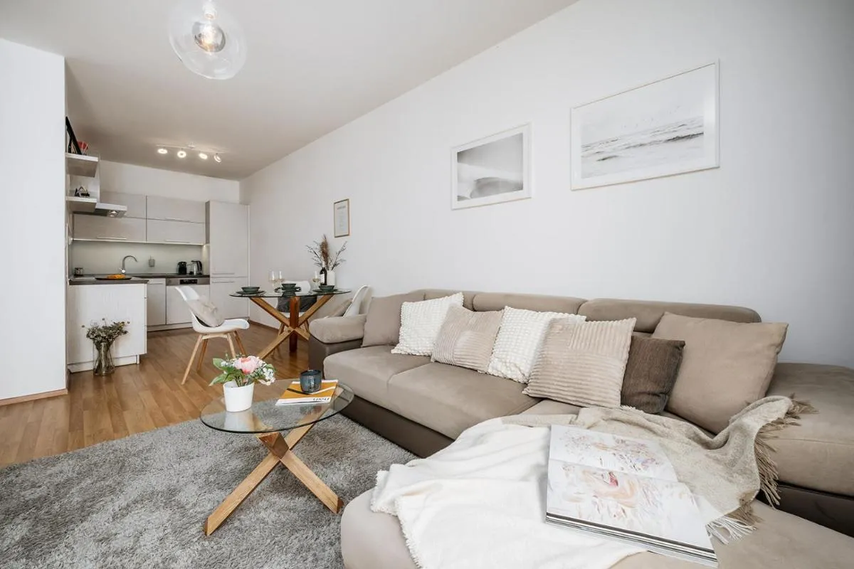 Image 6 of Prague Days – Bright Apartment – Balcony – Private Parking
