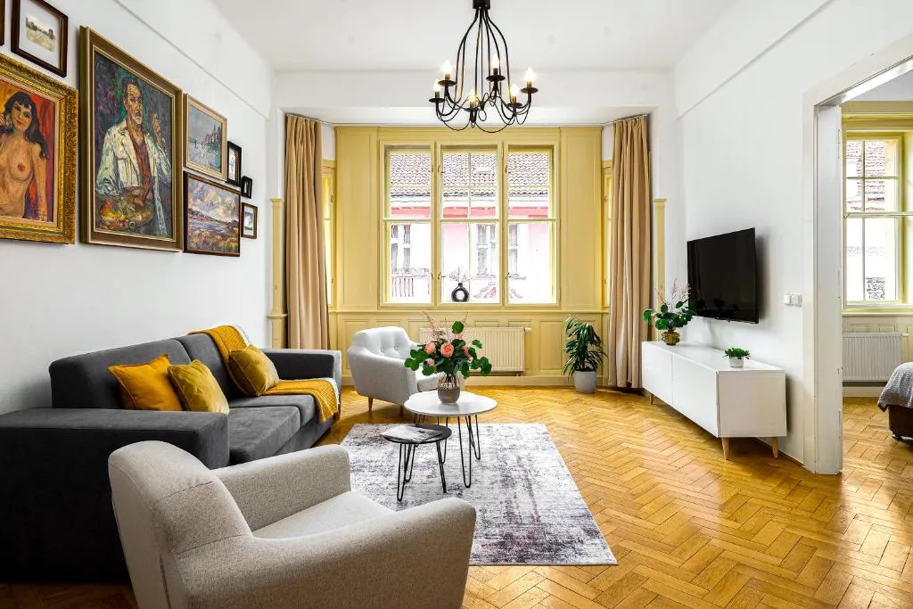 Image of Prague Days – Charming 1BDR Apt – Old Town – Workspace
