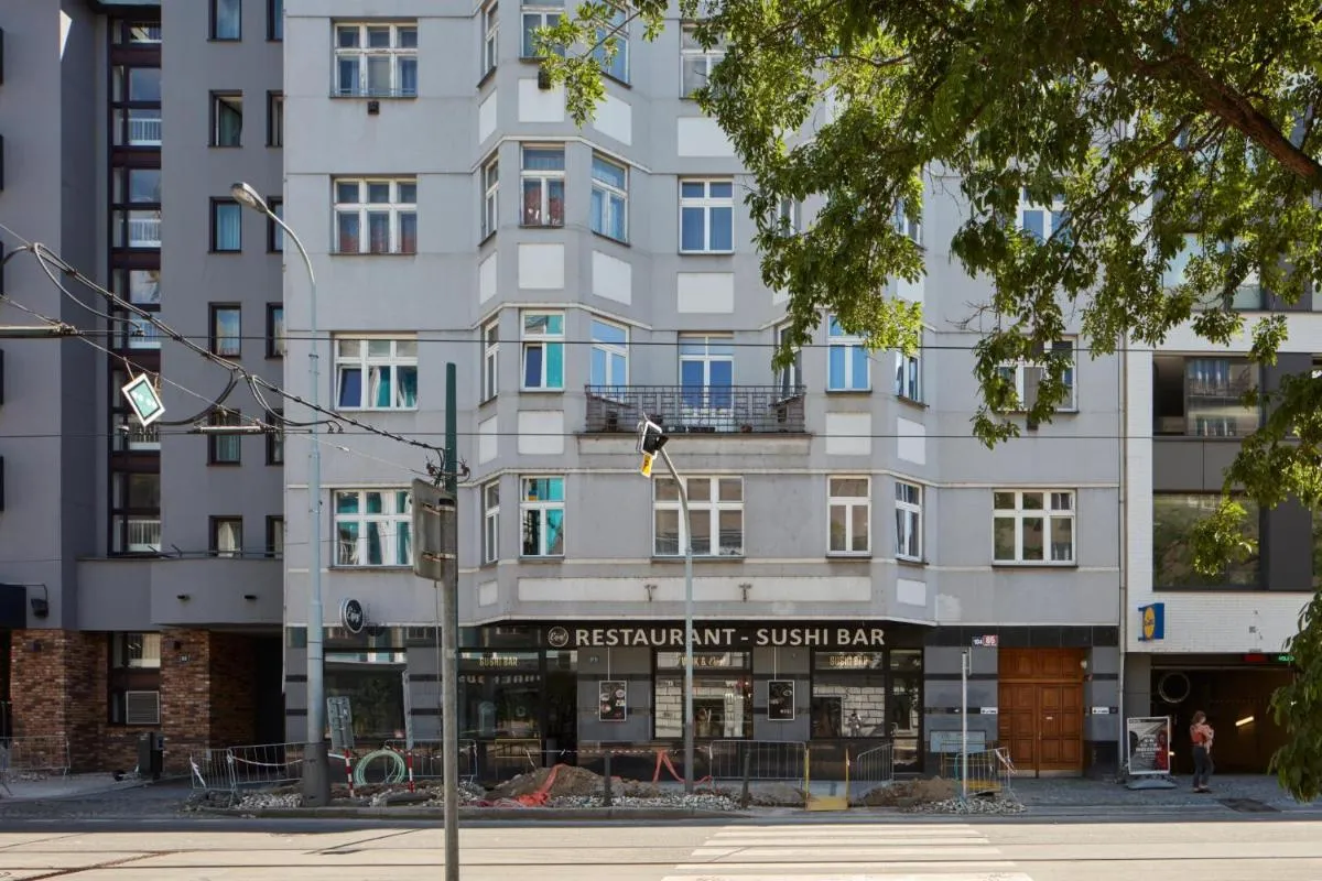 Image 5 of Prague Days – Spacious 3BDR Apartment – Trendy Neighbourhood