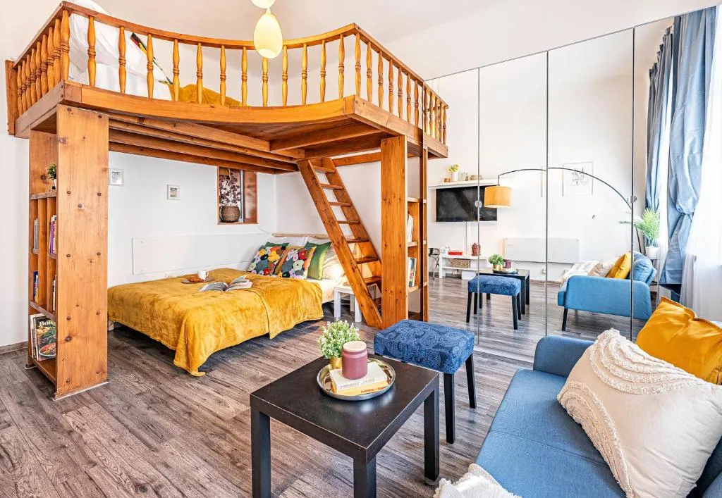 Image of Prague Days – Studio – Trendy Neighborhood