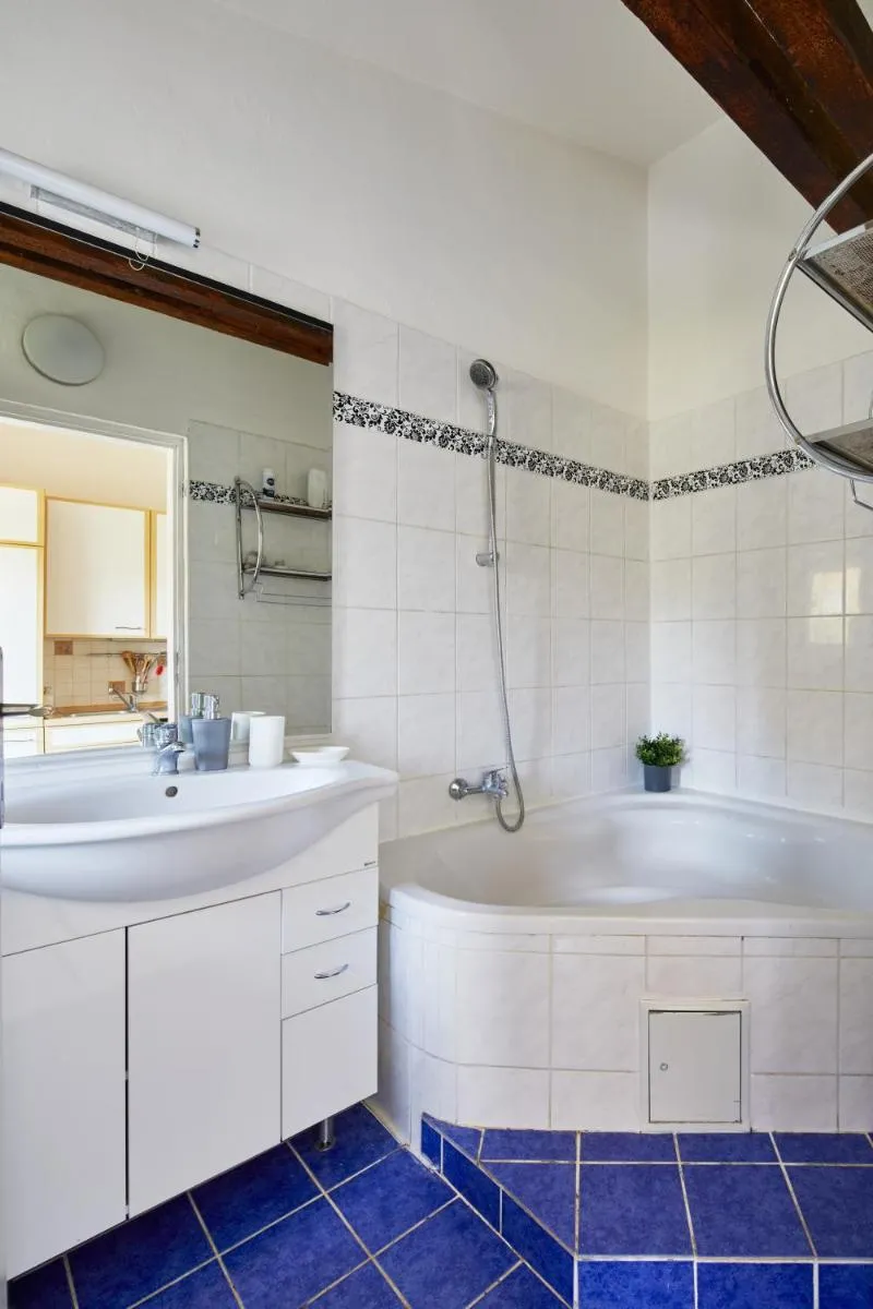 Image 3 of Prague Days – Sunlit Attic Loft in Vinohrady