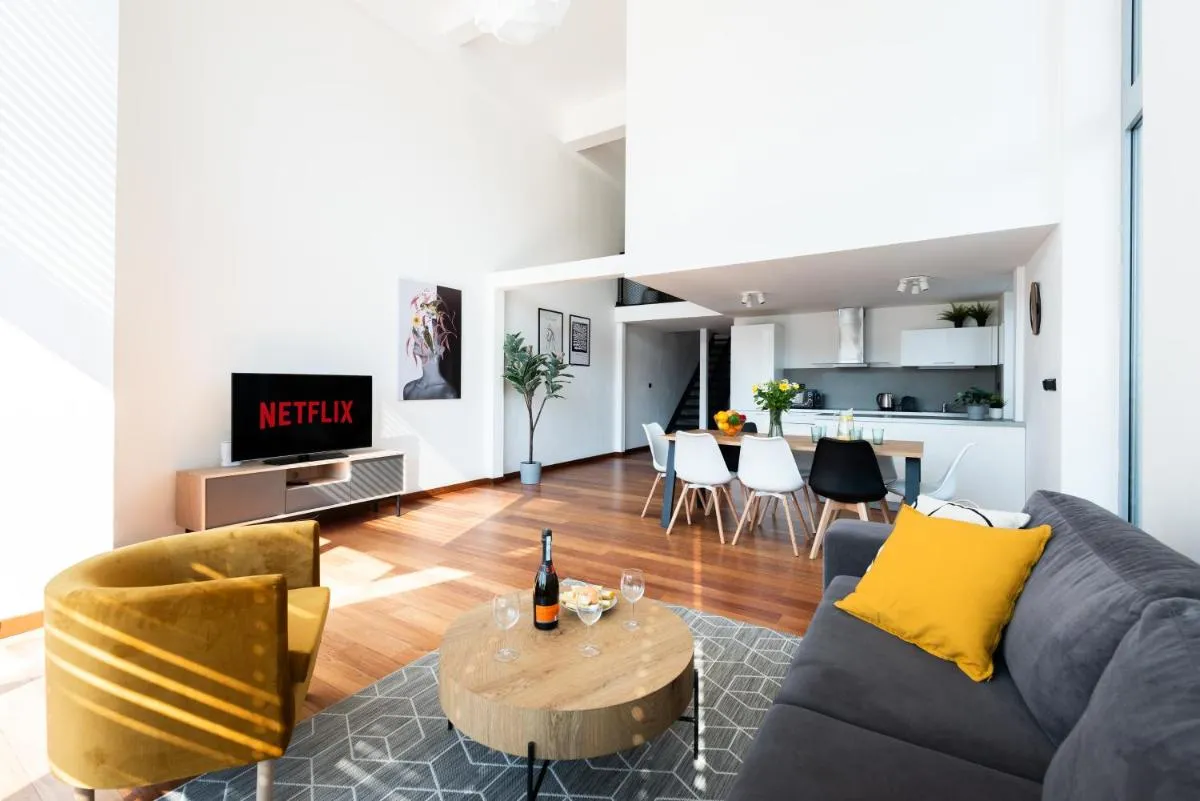 Image 3 of Premiumn Penthouse with terrace in Prague