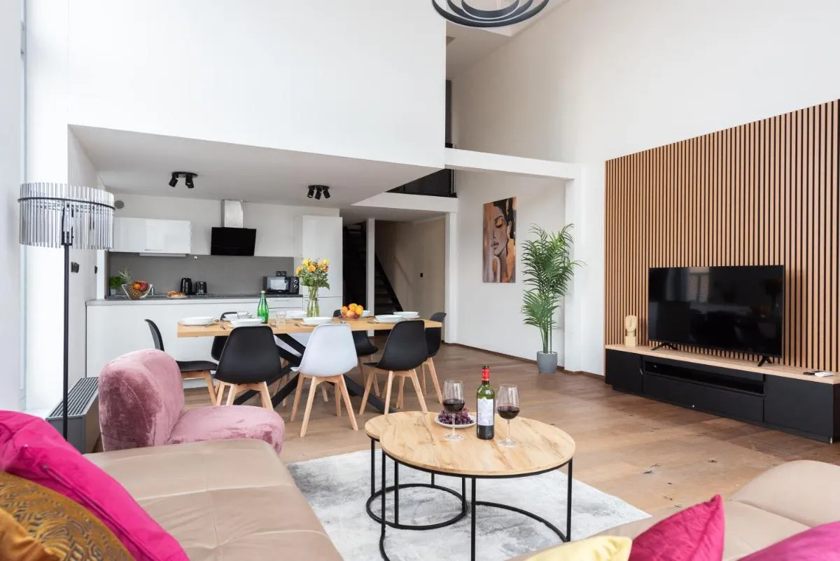Image 2 of Premiumn Penthouse with terrace in Prague
