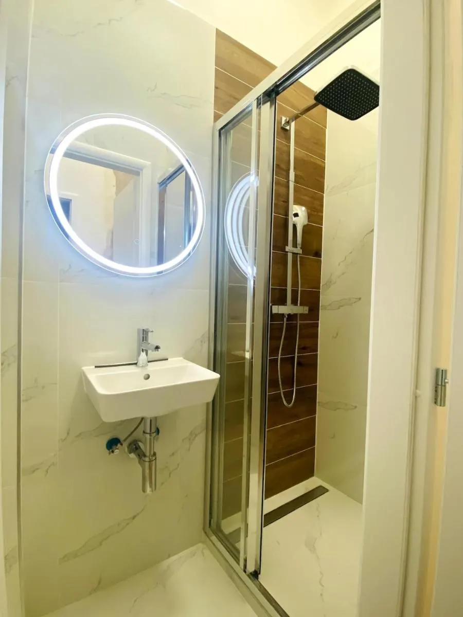 Image 4 of Private apartment close to red subway Pankrac