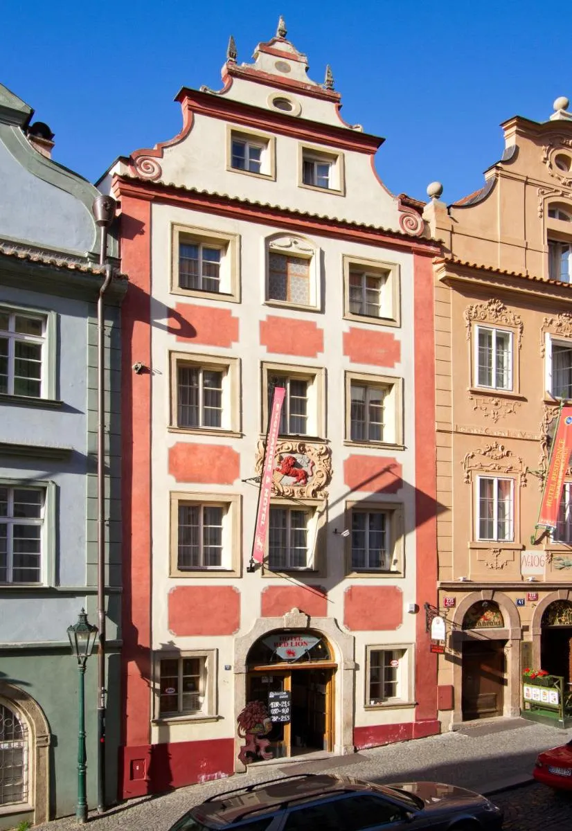 Image 3 of Red Lion Hotel