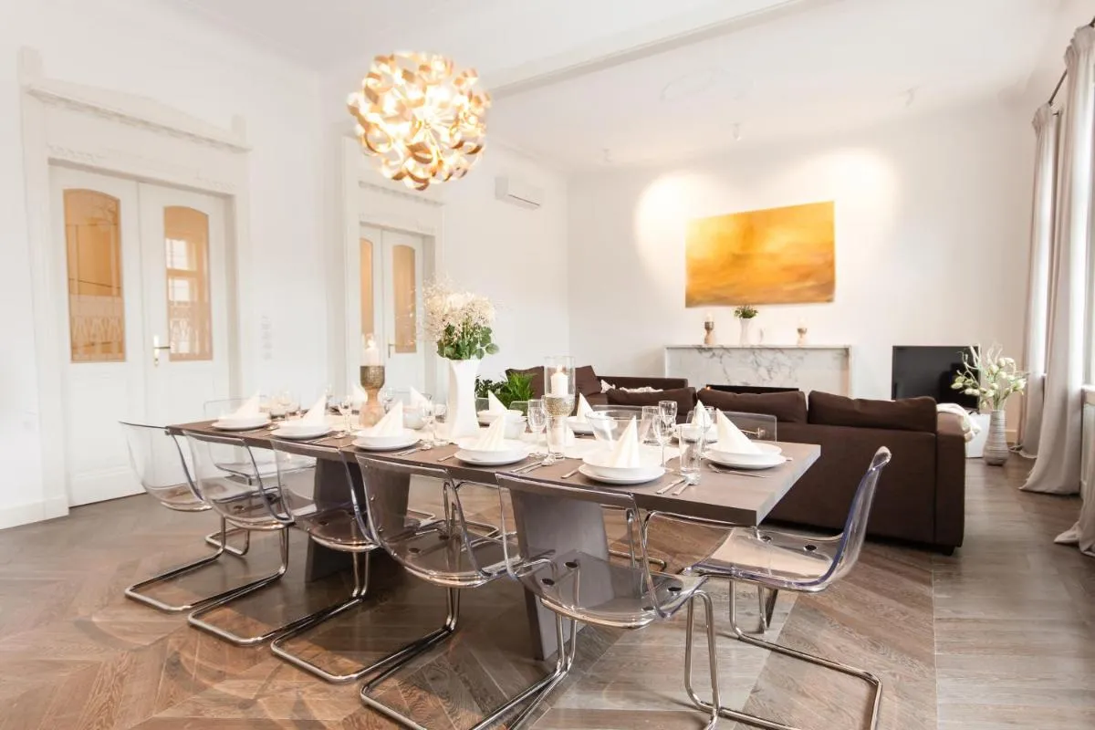 Image 3 of Residence Glamour Premium