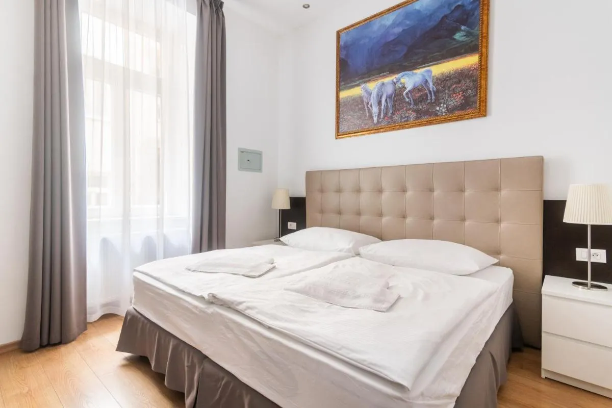Image 1 of Riverside Palace Suites
