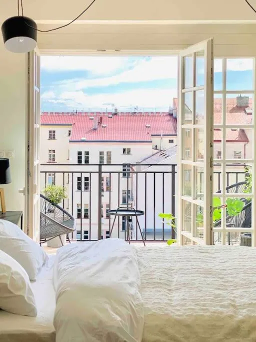 Image 3 of Romantic Terrace Studio in Karlín