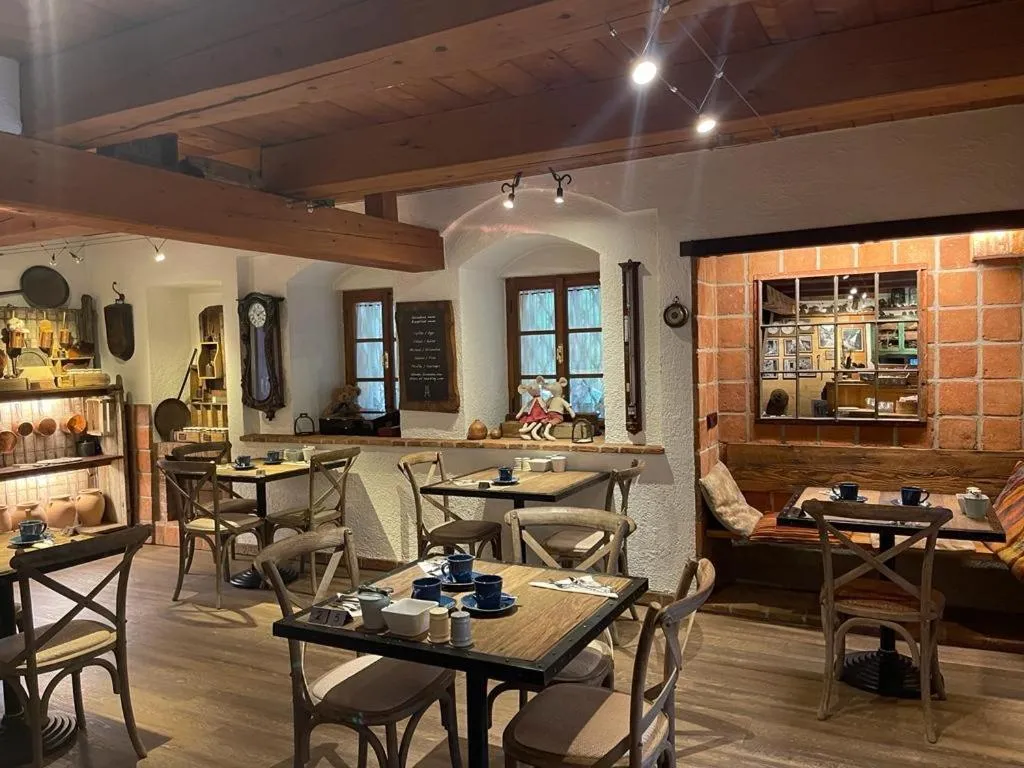 Image 3 of Romantik Hotel U Raka