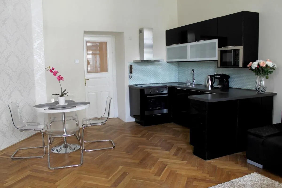 Image 3 of Royal Prague Apartment Celakovskeho Sady