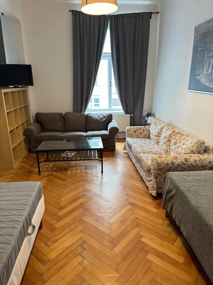 Image 5 of Spacious 2 bedroom apartment with nice terrace