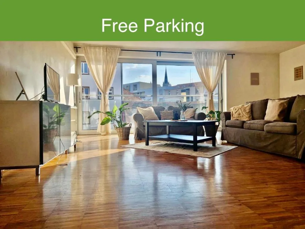 Image of Spacious Apartment near City Center with Balcony and Garage Parking