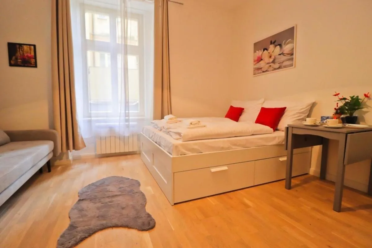 Image 6 of Spacious apartment in the center of Prague