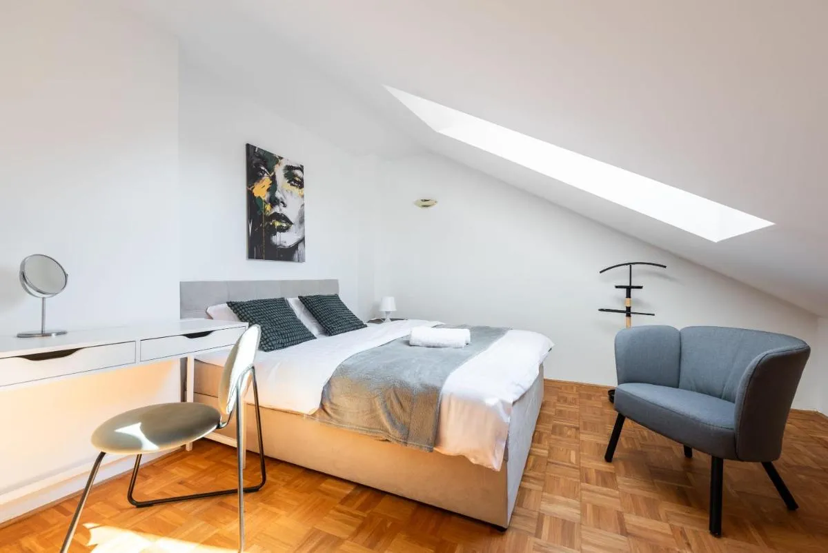 Image 5 of Spacious apartments near National Museum