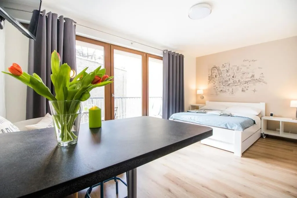 Image 1 of Stylish Studio with Balcony, 12 Min to City Centre, Free Netflix & WiFi