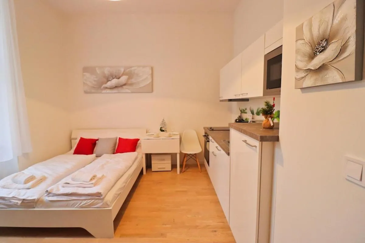 Image 1 of Stylish apartment in the center of Prague