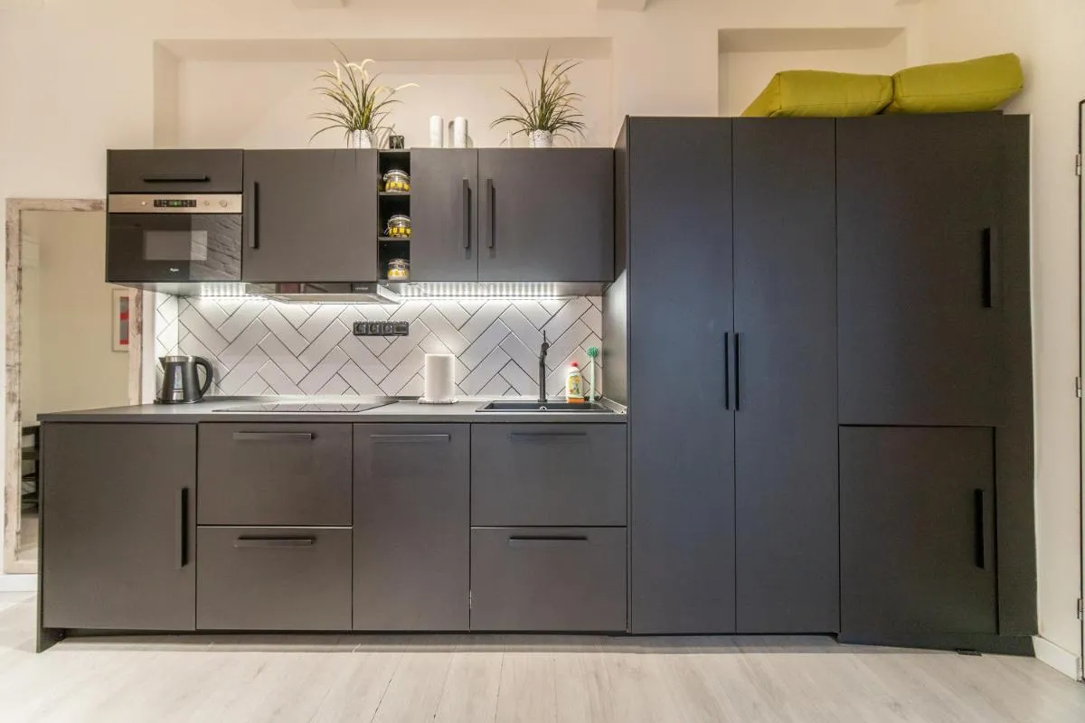 Image 6 of Sunny Central Apartment on Wenceslas Square by easyBNB