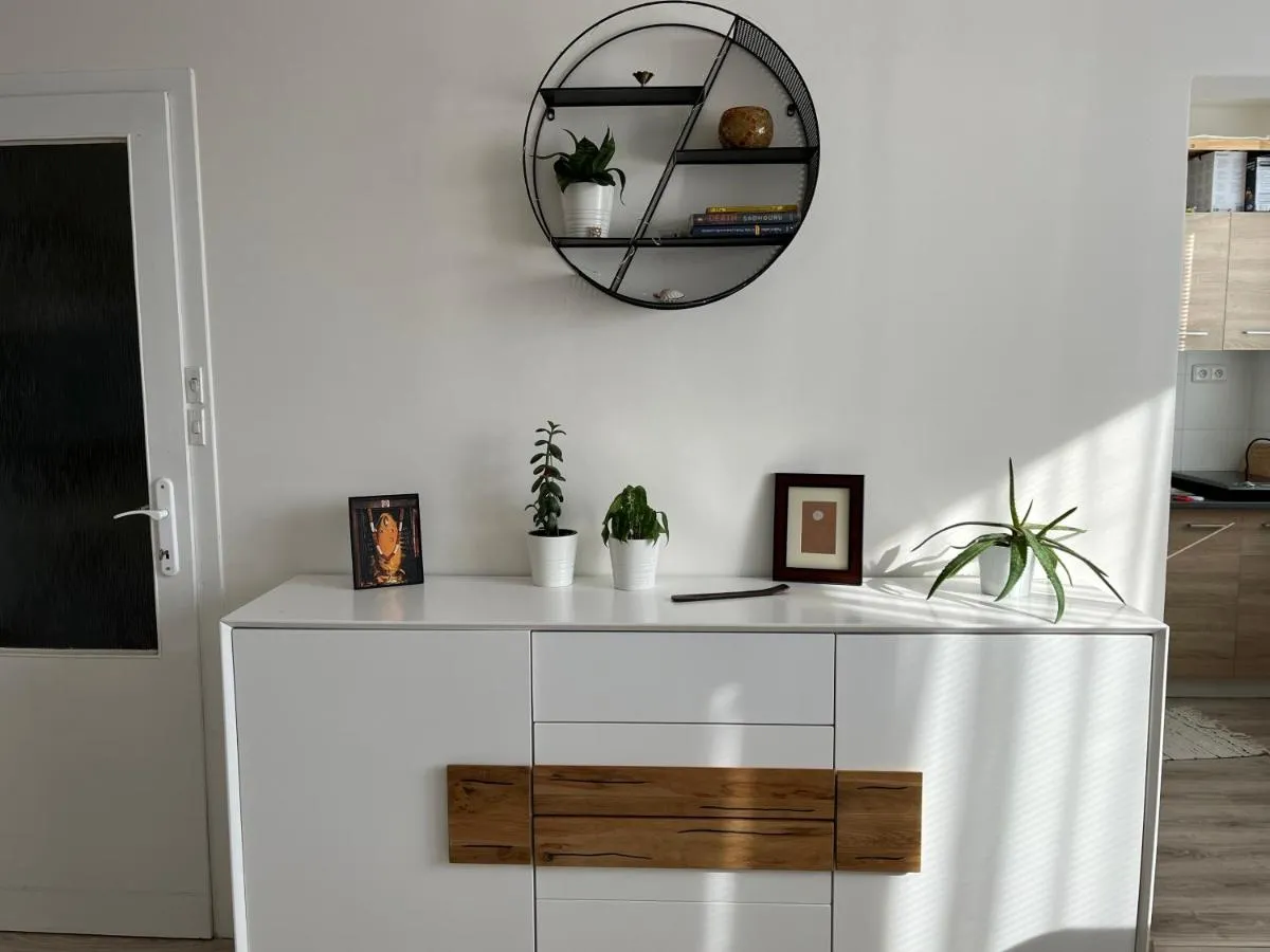 Image 6 of Sunny minimalistic flat near metro Opatov