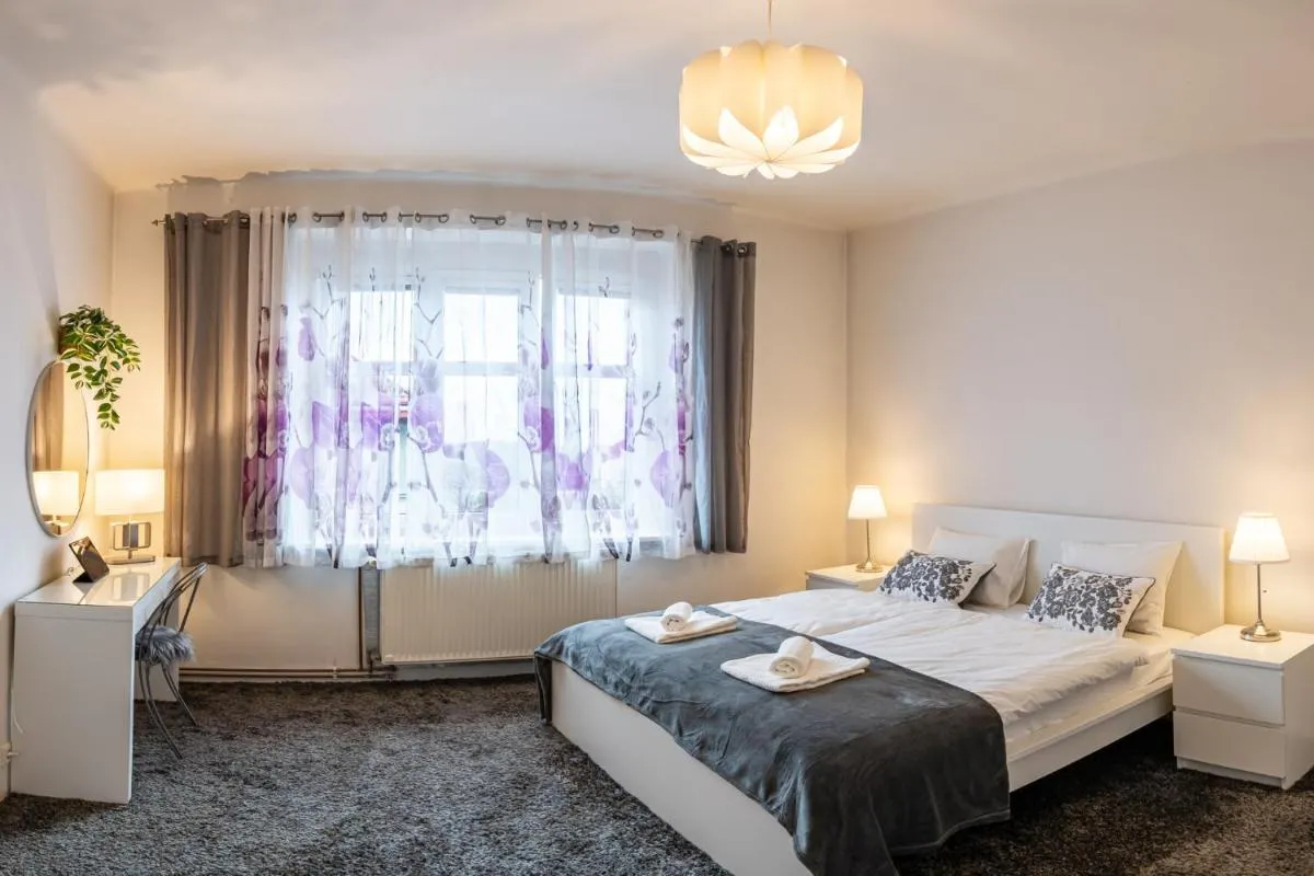 Image 1 of Sunset Apartment Prague