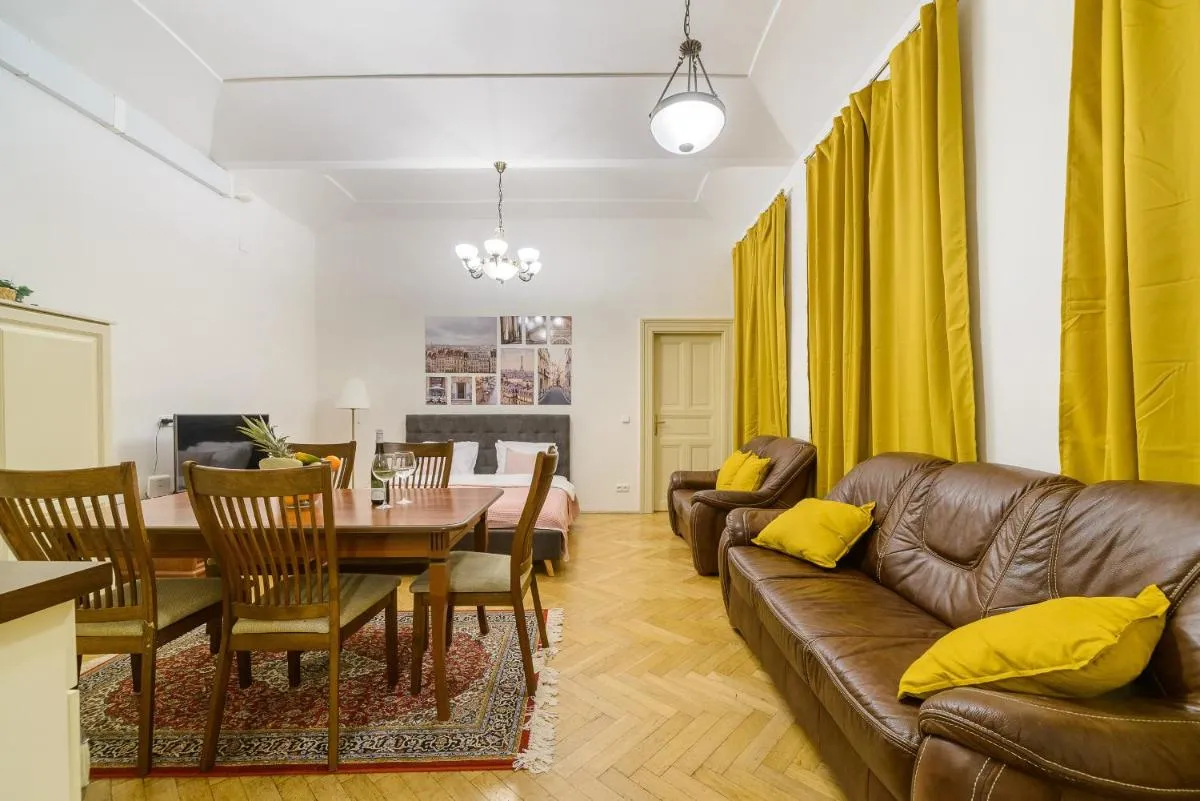 Image 2 of Superior apartments near Dlouha street