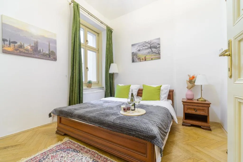 Image of Superior apartments near Dlouha street