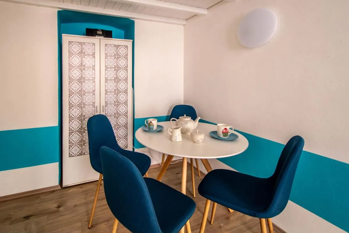 Image 2 of Sweet Home by Ruterra