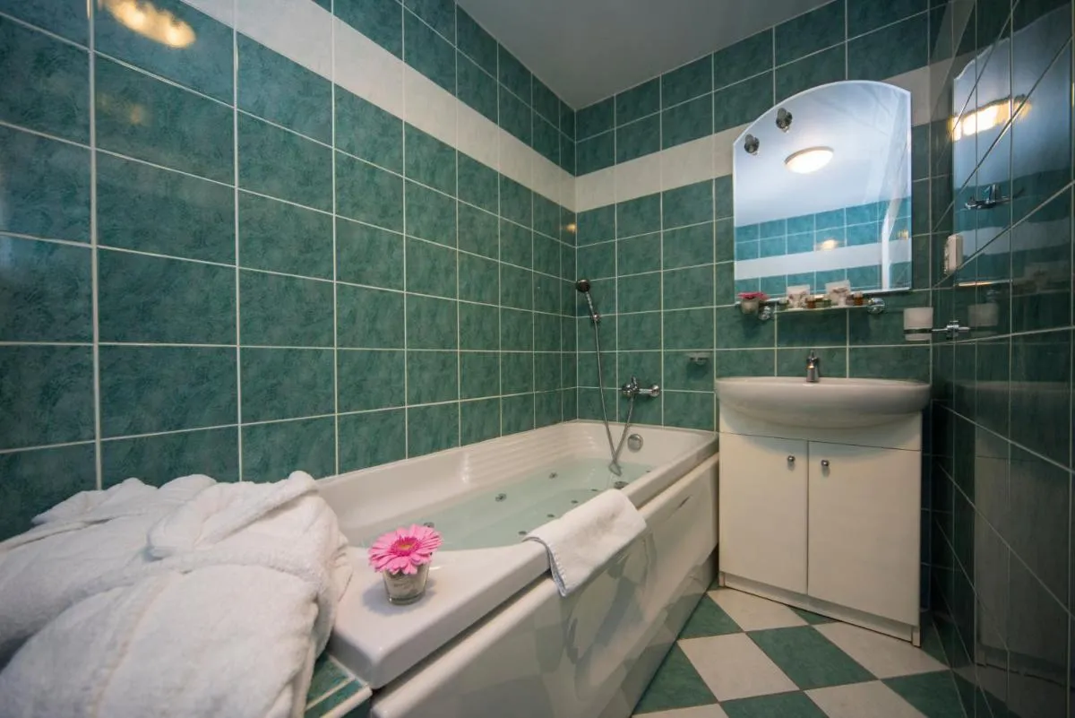 Image 2 of TOP HOTEL Praha