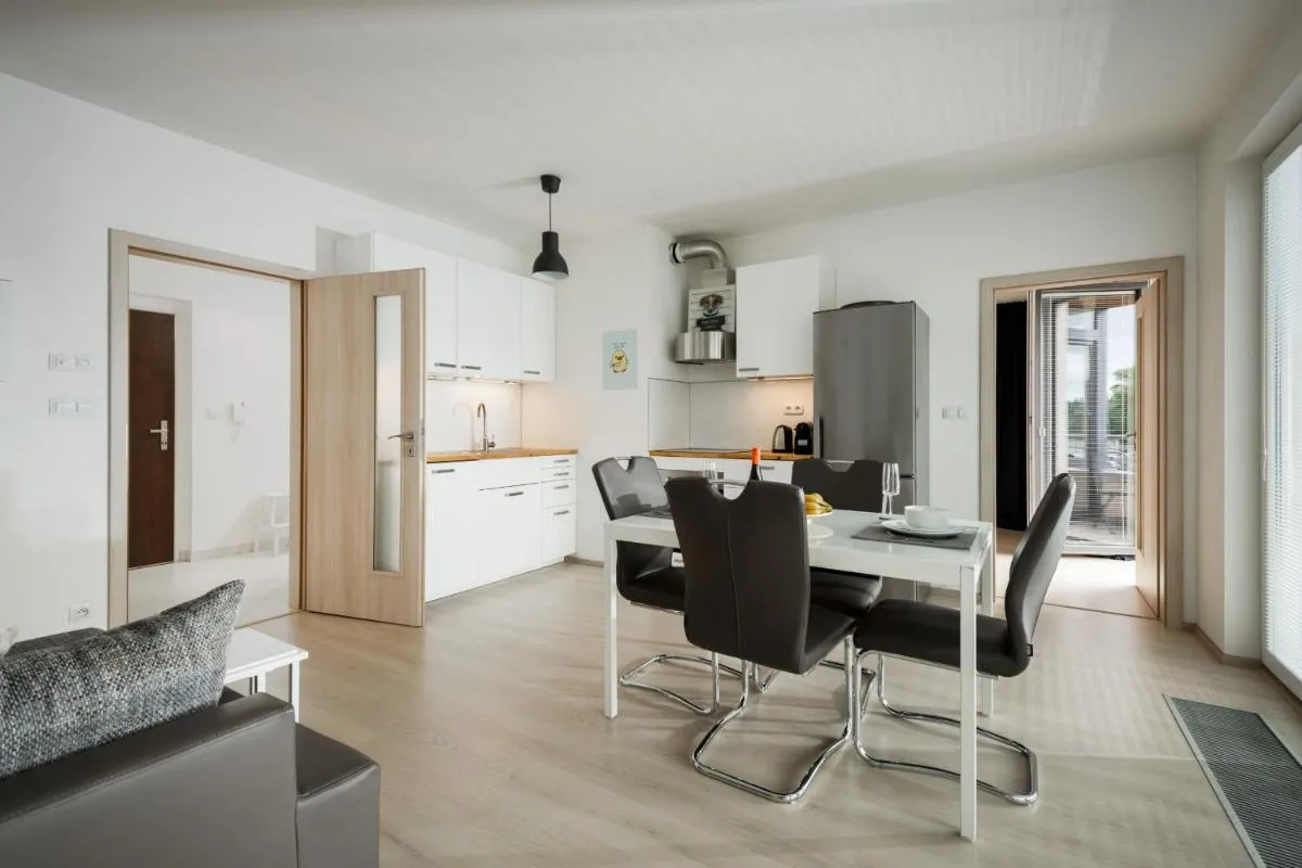 Image 2 of The Sunny Riverside Flat