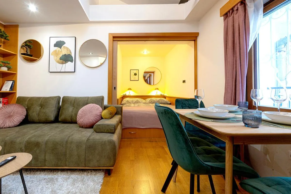 Image 4 of The Wenceslas Loft