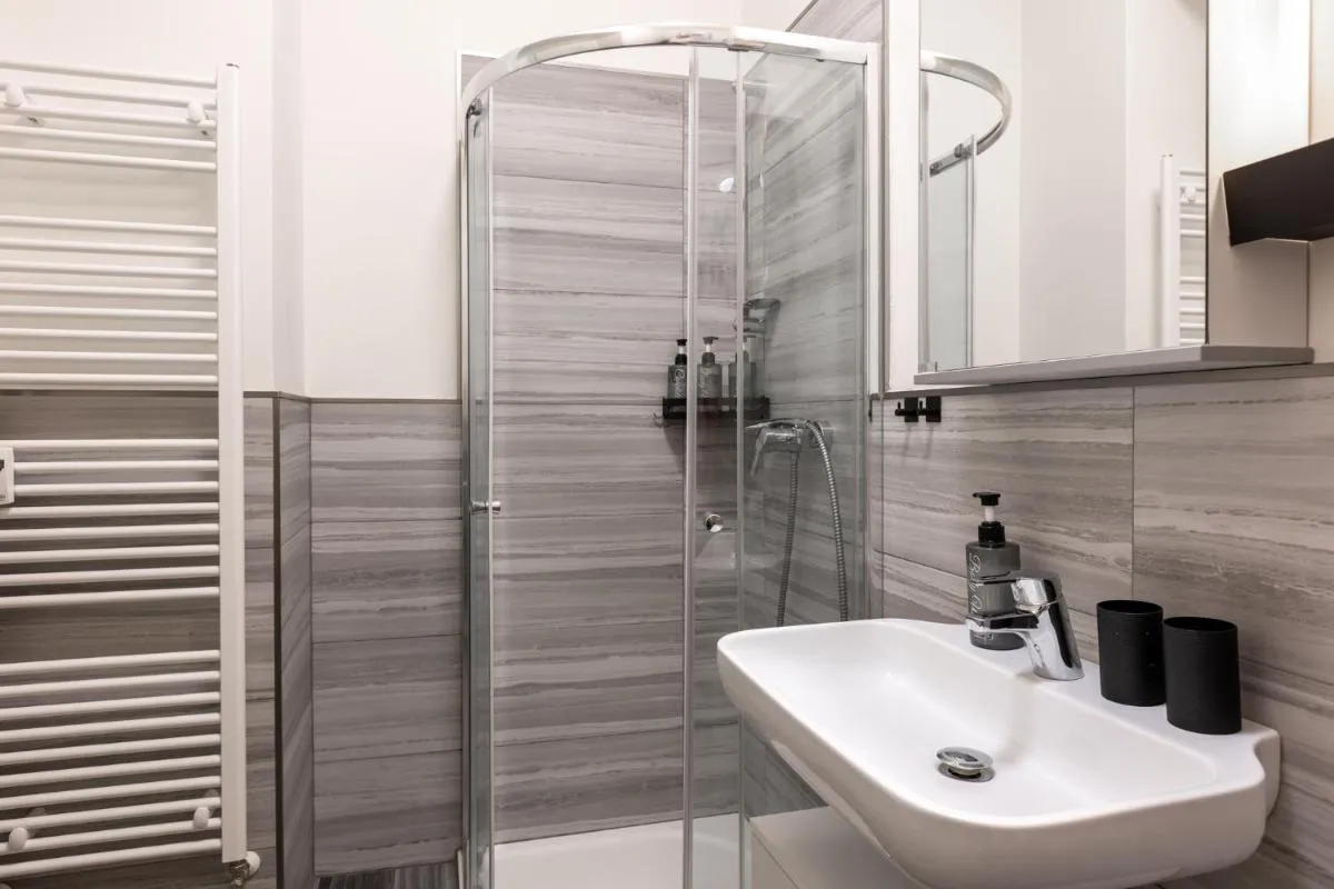 Image 6 of Tichý apartmán v centru města u metra s balkónem a parkováním