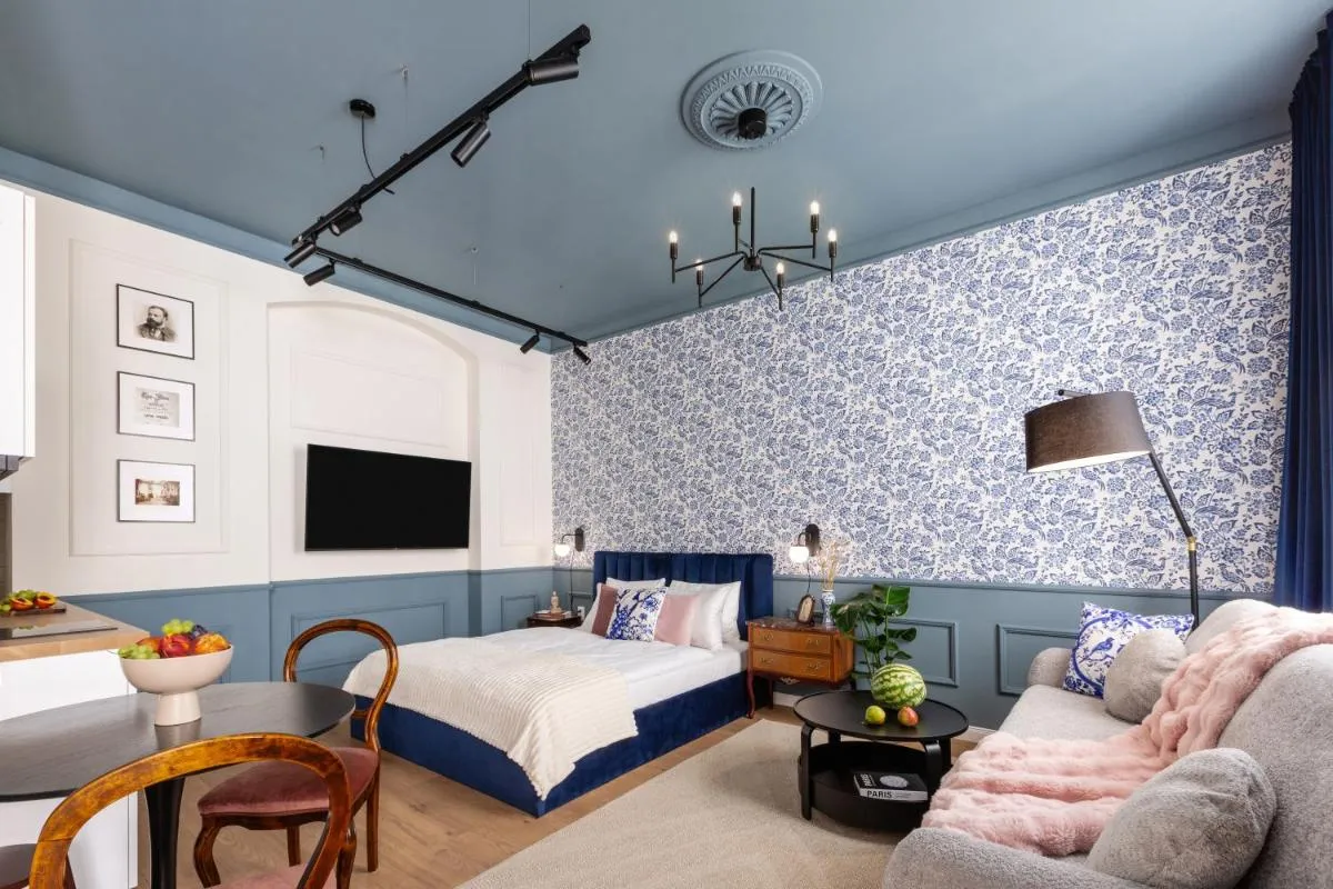 Image 3 of TurnKey I Antonin Dvorak Apartments