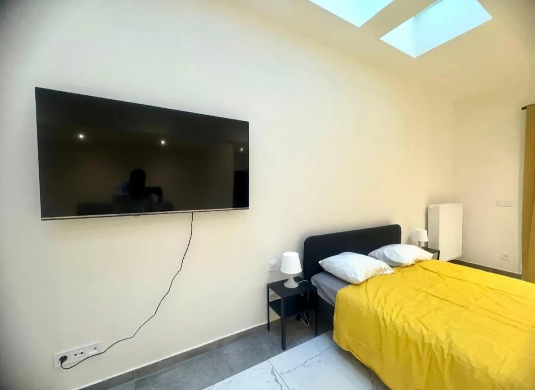 Image 4 of Urban Loft & Courtyard