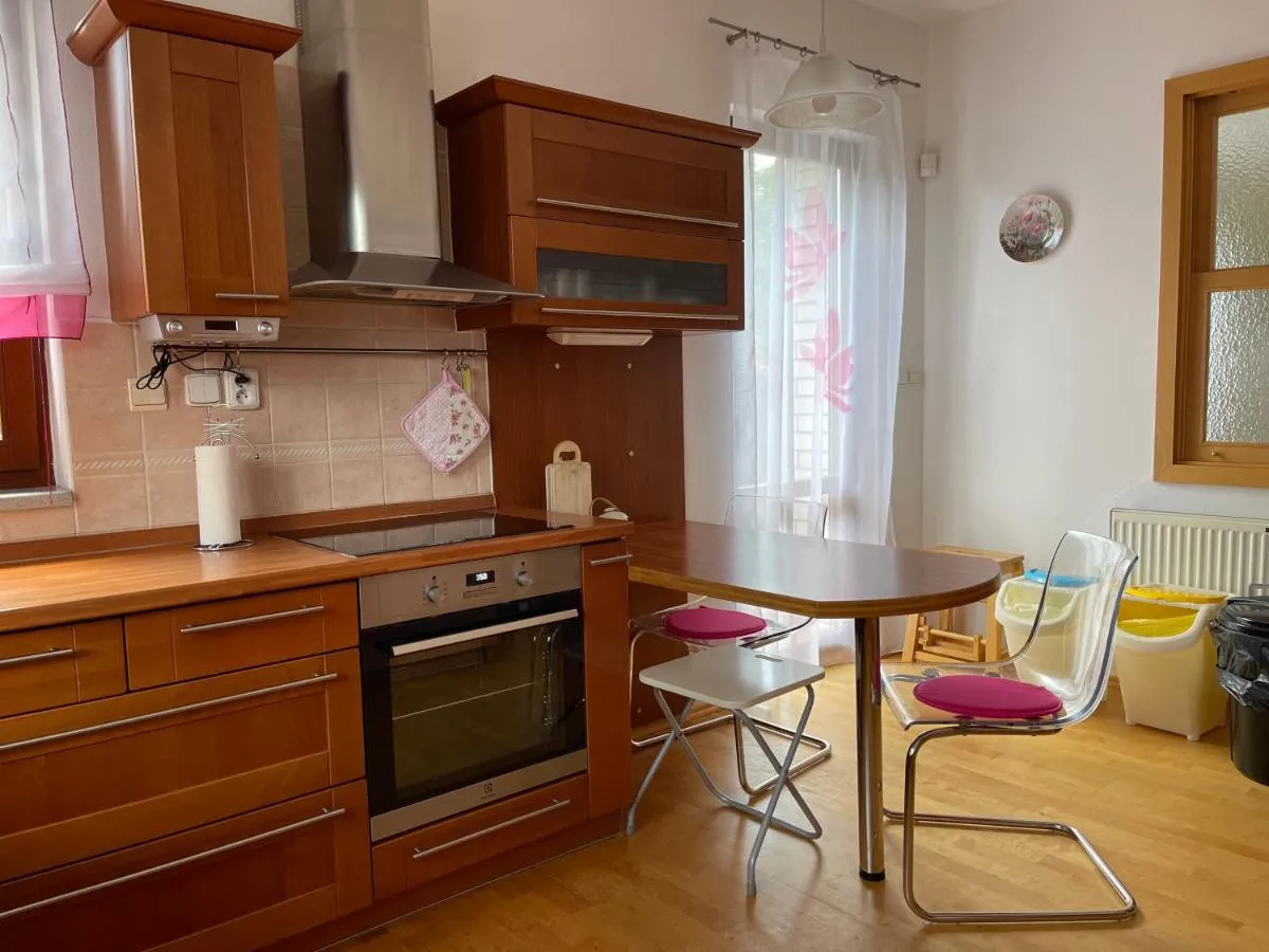 Image 3 of Vila Berlin
