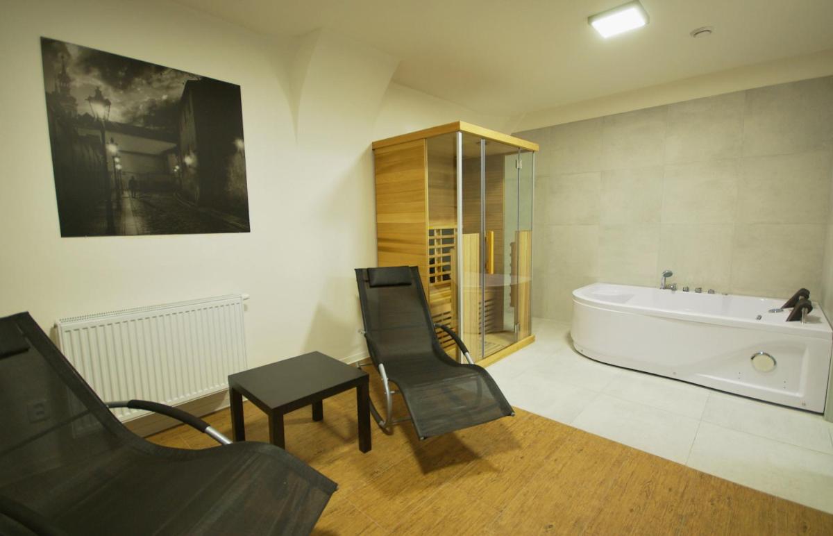 Image 2 of Adeba Hotel