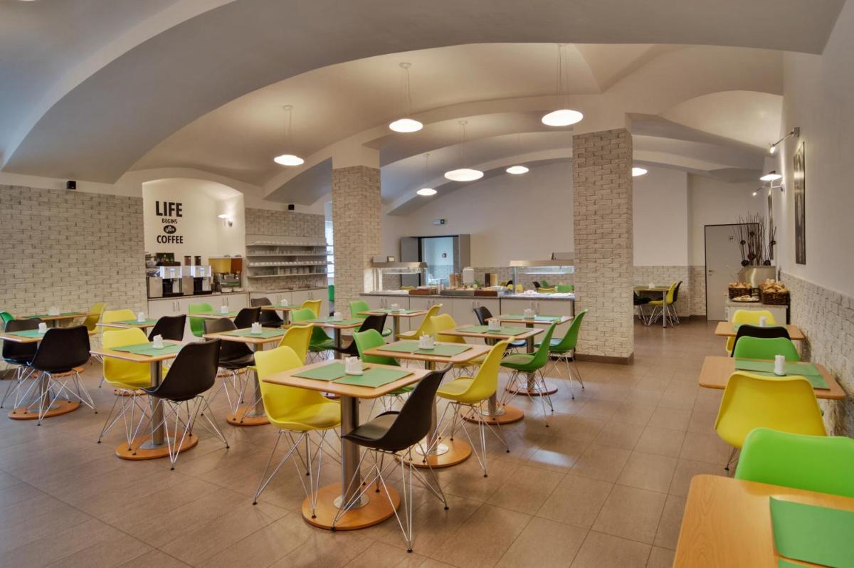 Image 3 of Adeba Hotel