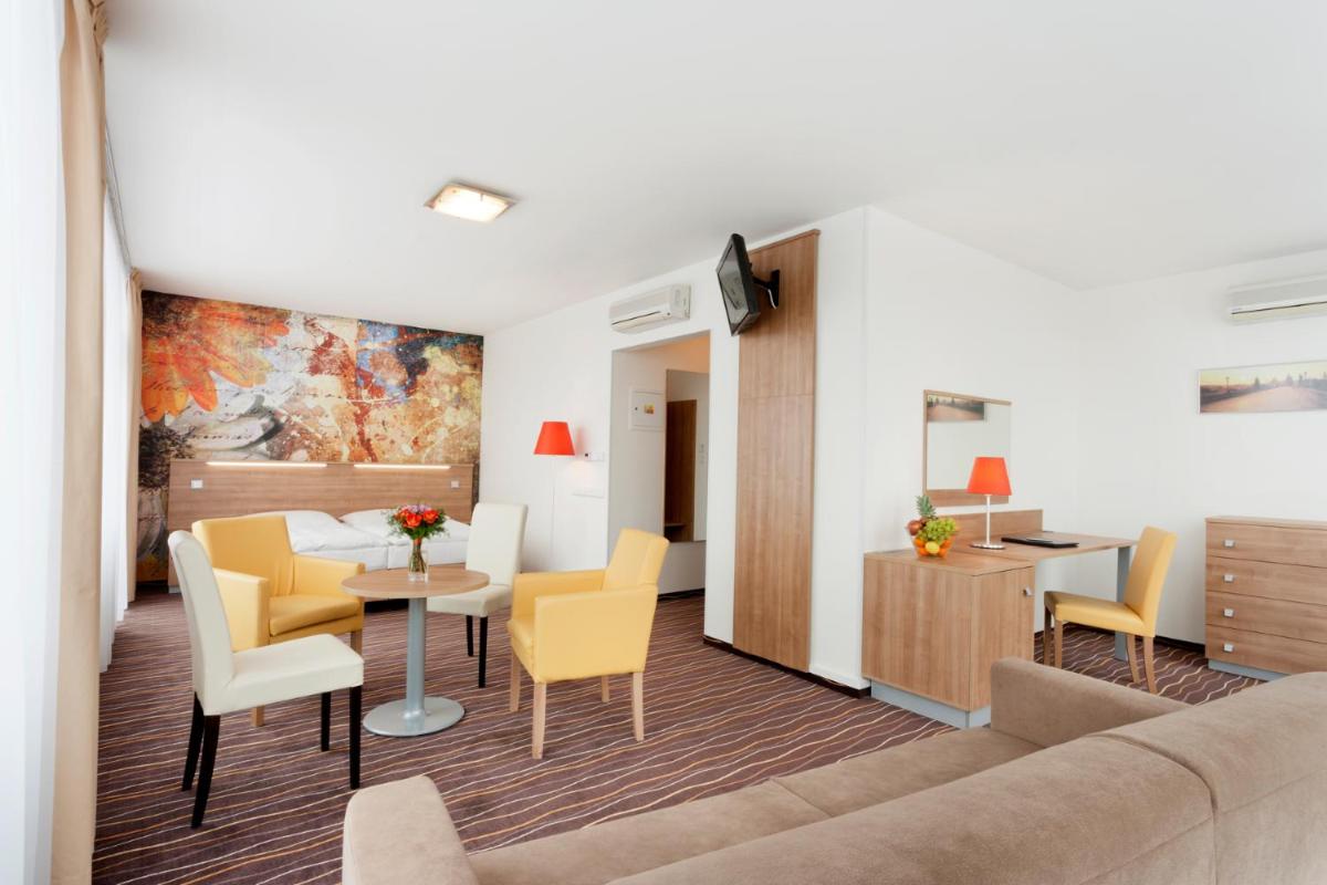 Image 3 of Akcent hotel