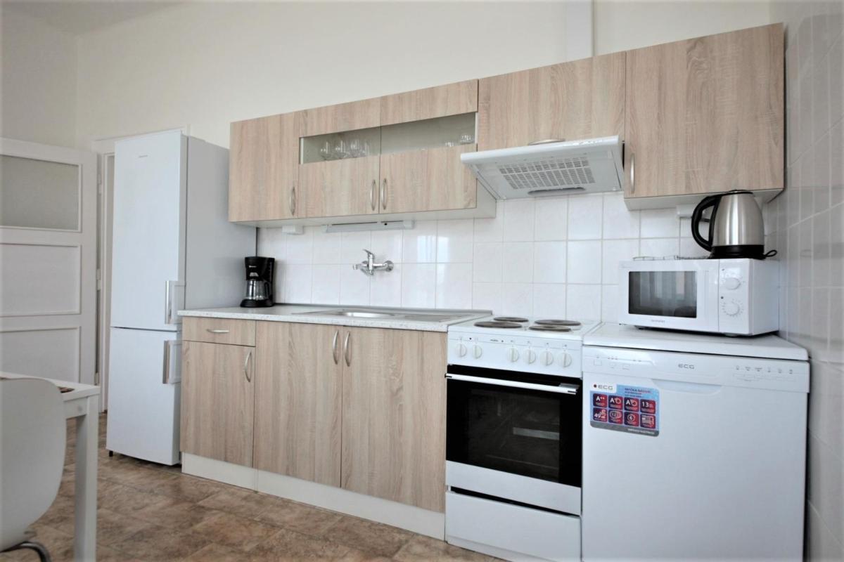 Image 3 of Angel City Aparthotel