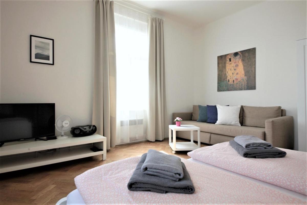 Image 6 of Angel City Aparthotel