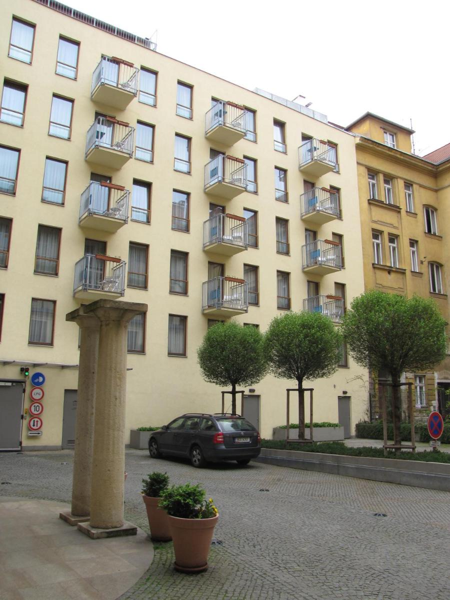 Image 3 of Aparthotel Austria Suites