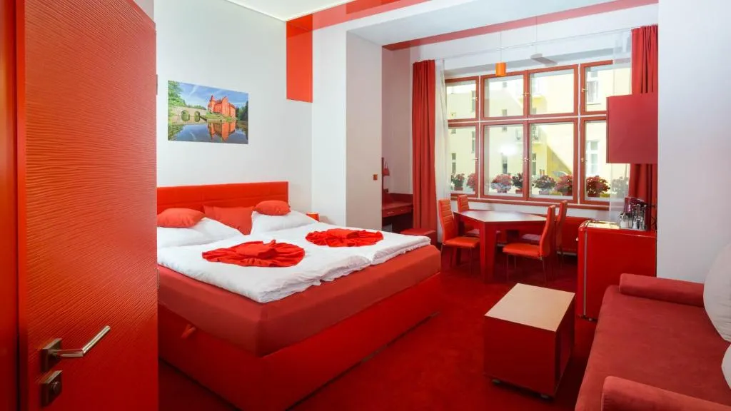 Apartment COLOURS – your 7 colour experience in centre of Prague
