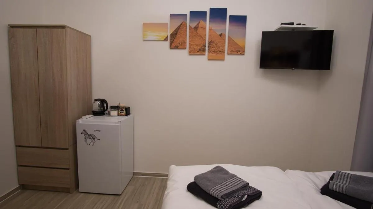 Apartment CONTINENTS nearby Main Train and Bus Station - 3