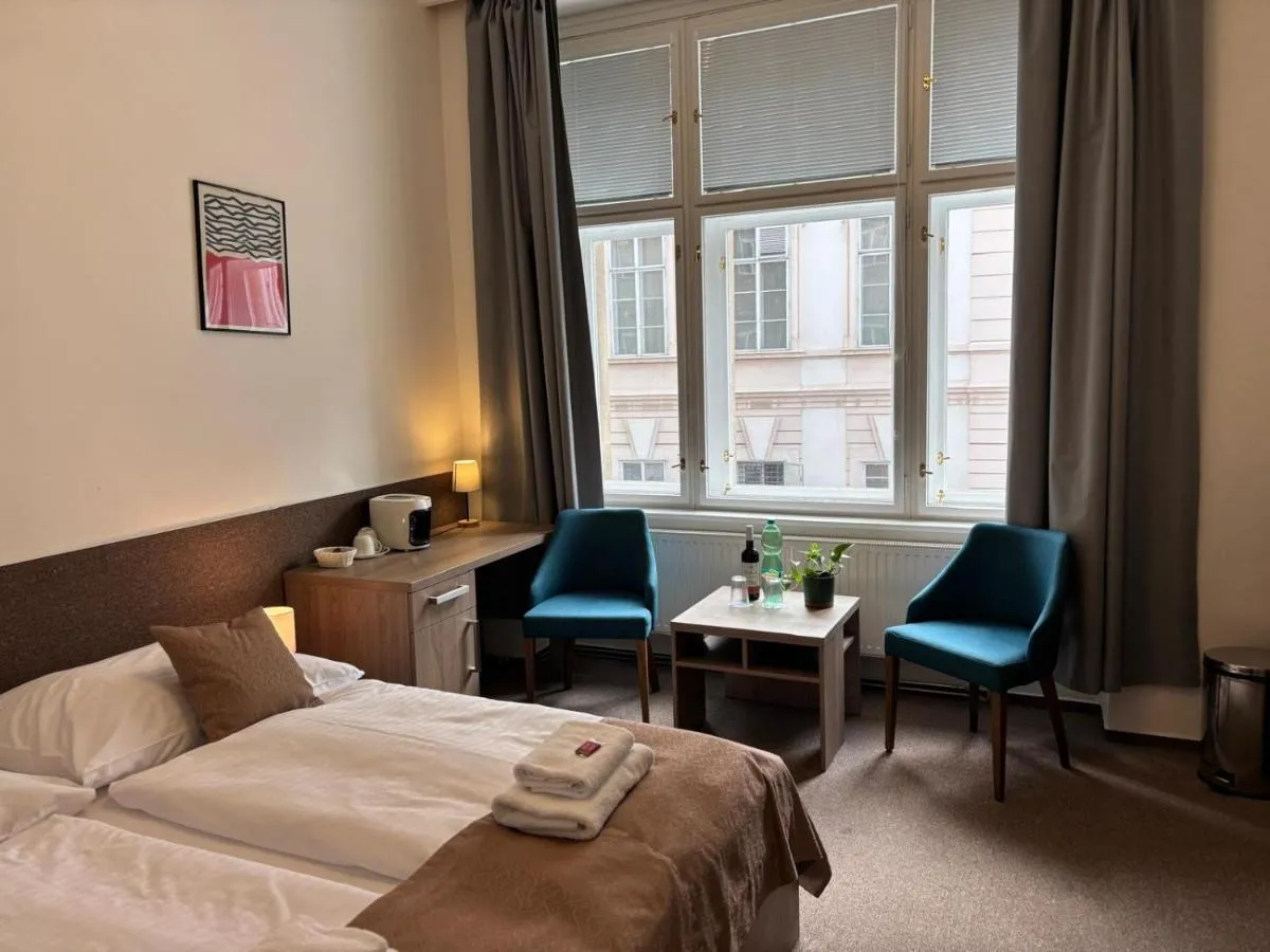 Apartments Embassy by LH - 2